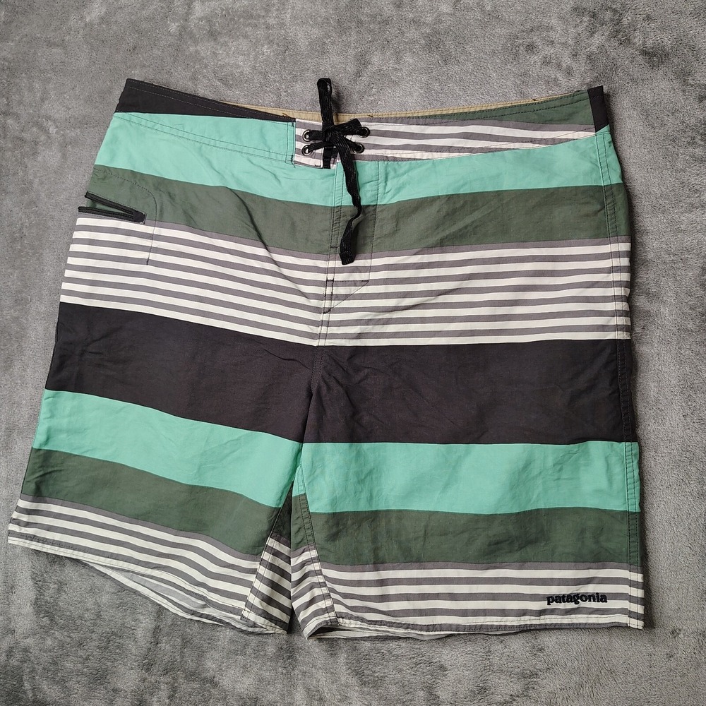 Patagonia Wavefarer Board Shorts Mens 38 Green Striped‎ Quick Dry Swim Trunks
